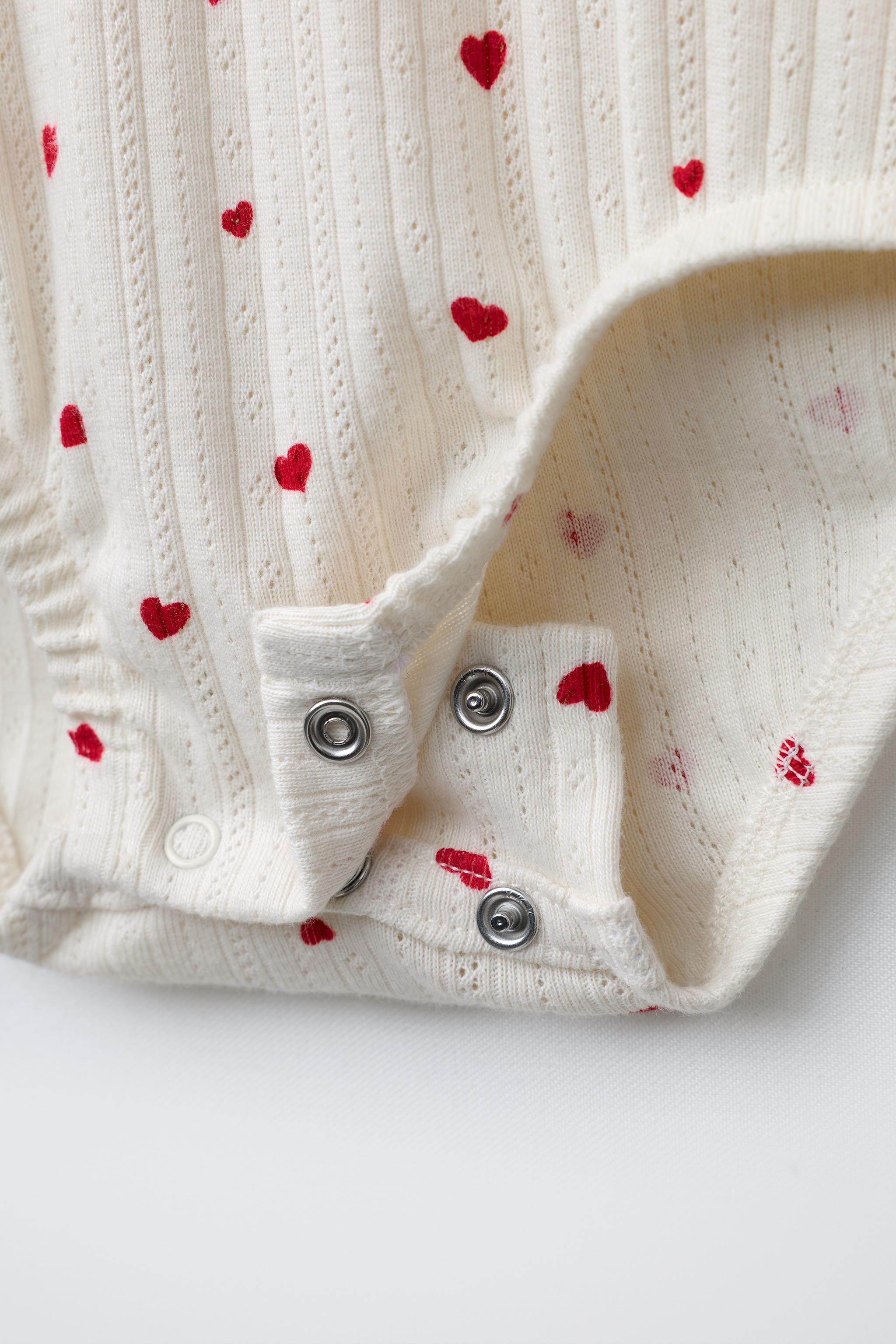 HEART PRINT BODYSUIT AND LEGGINGS SET